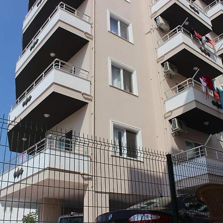 Topcu Apt B Blk Silifke Esterno foto